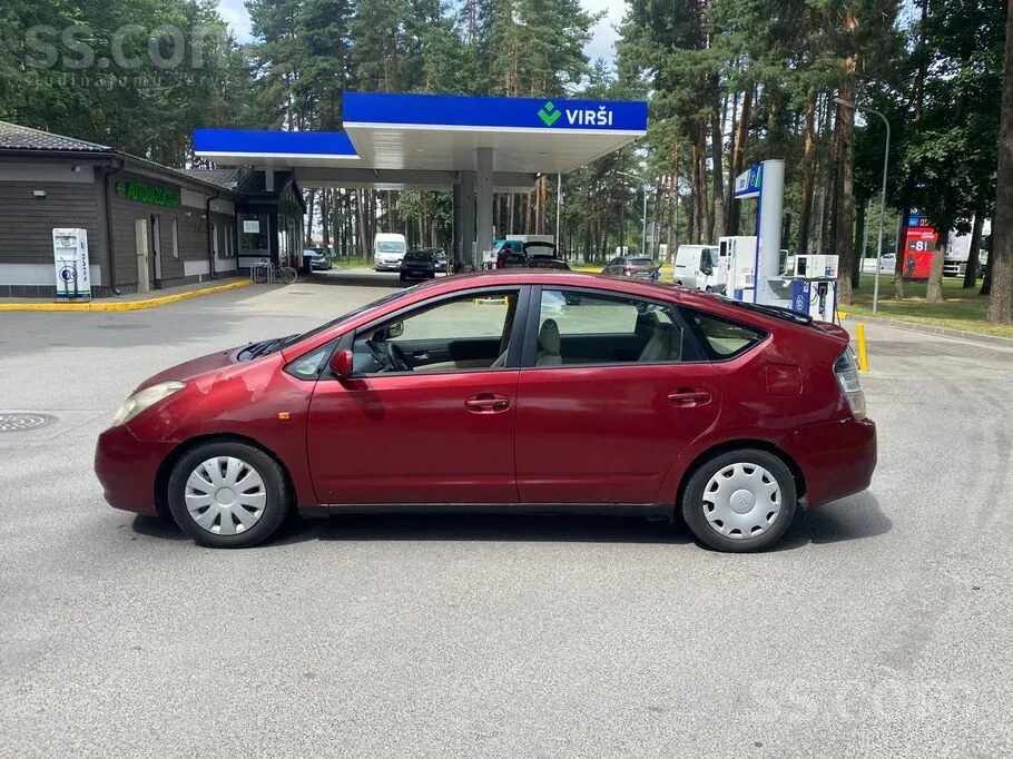 Toyota Prius 2004 photo 2