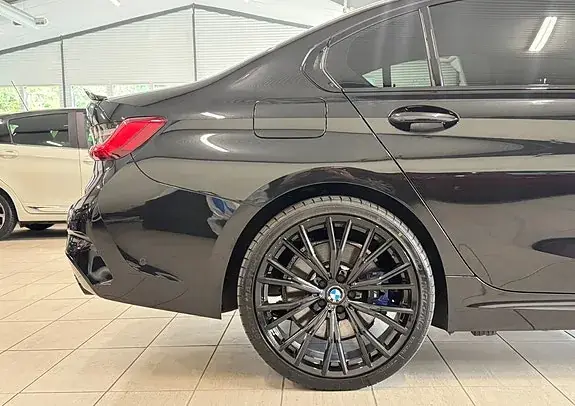 BMW 330E 2020 photo 2