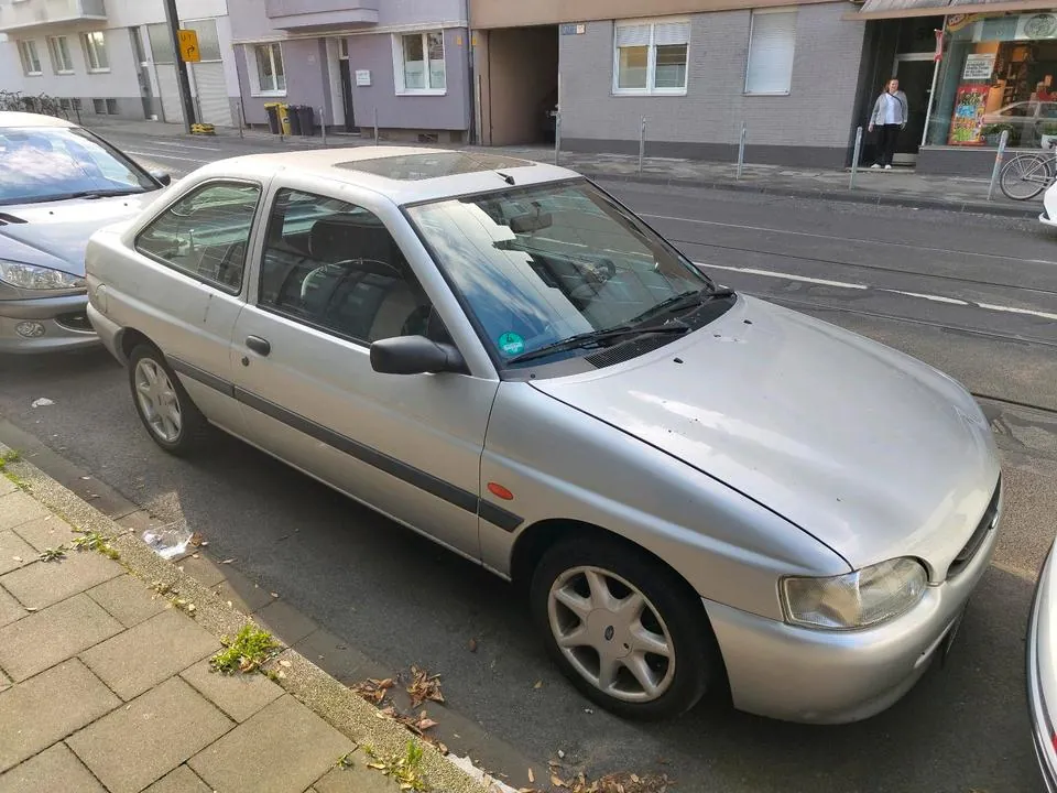 Ford Escort