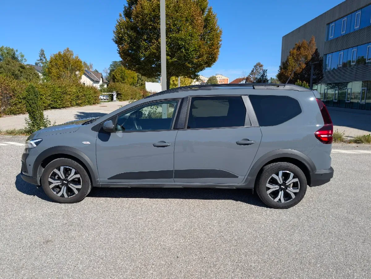 Dacia Jogger 2024 photo 3