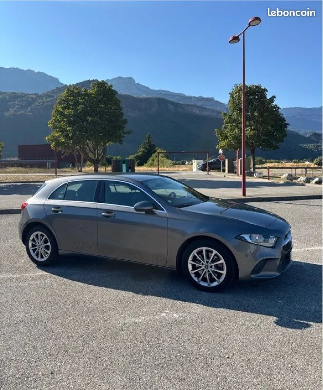 Mercedes-Benz A-Class 2019 photo 2