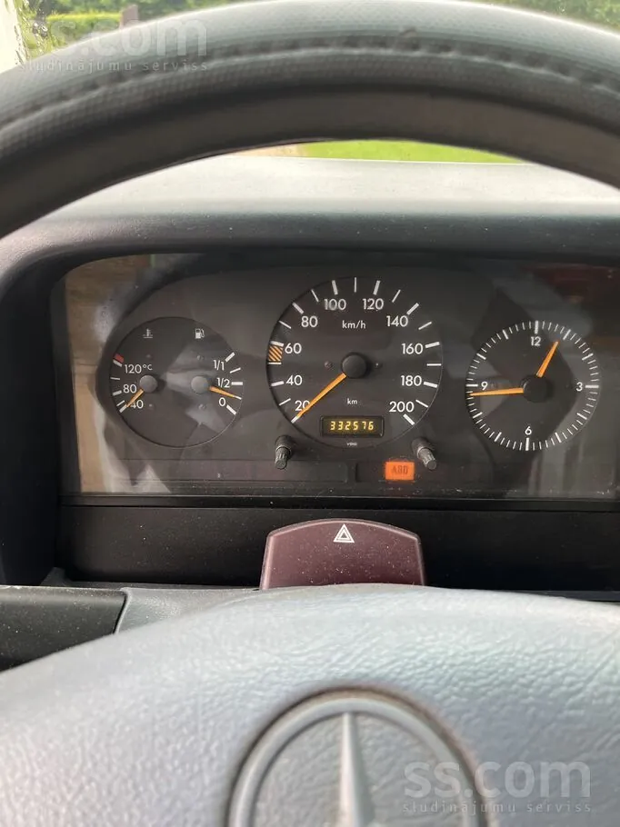 Mercedes-Benz Sprinter 1997 photo 4