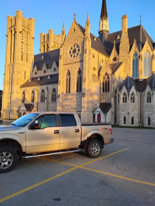 Ford F-150 2010 photo 2