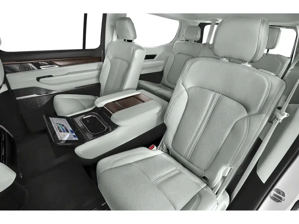 Jeep Grand Wagoneer 2022 photo 3