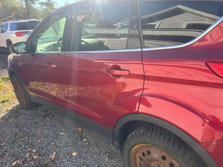 Ford Escape 2015 photo 4