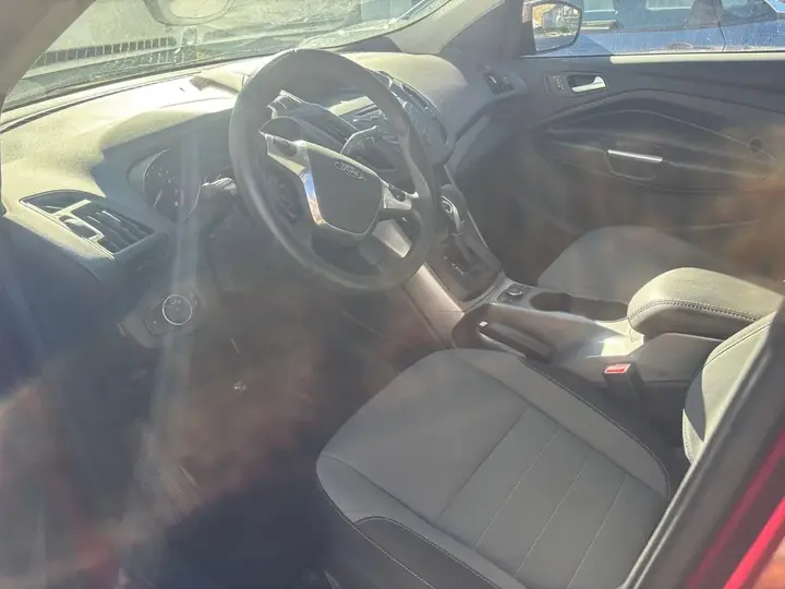 Ford Escape 2015 photo 3
