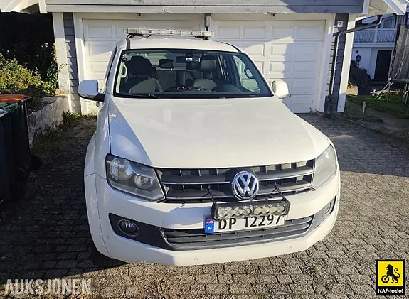 Volkswagen Amarok 2013 photo 2
