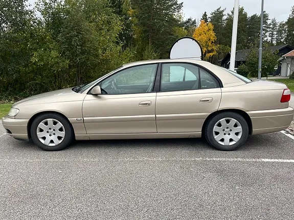 Opel Omega 2001 photo 2