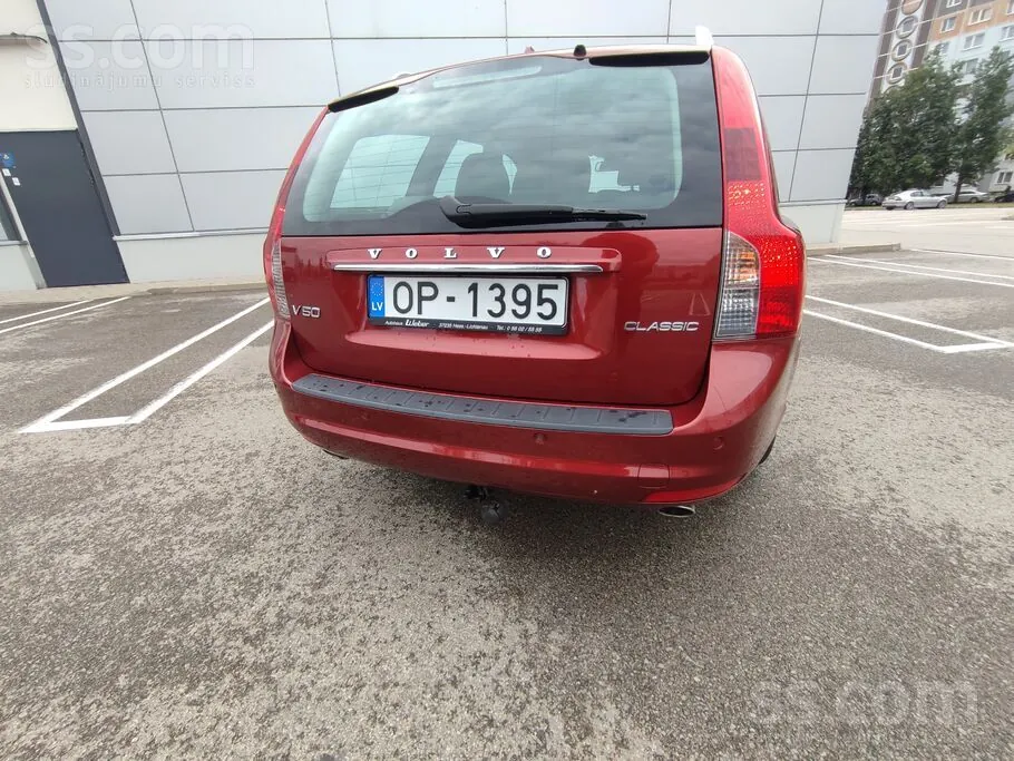 Volvo V50 2011 photo 5