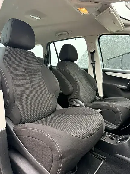 Citroen Grand C4 Picasso 2011 photo 4
