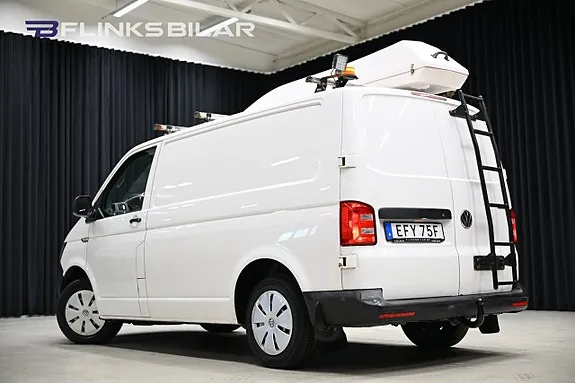 Volkswagen Transporter 2019 photo 5