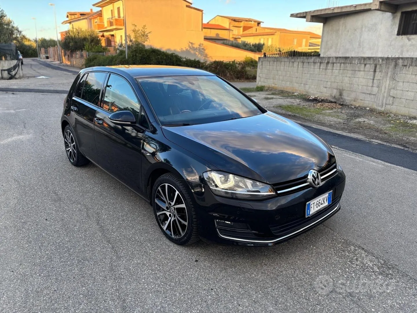 Volkswagen Golf 2015 photo 2