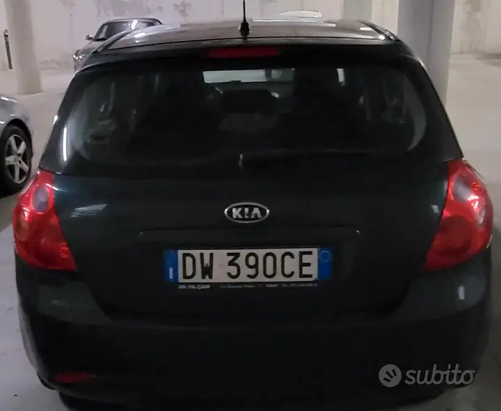Kia Ceed 2009 photo 4