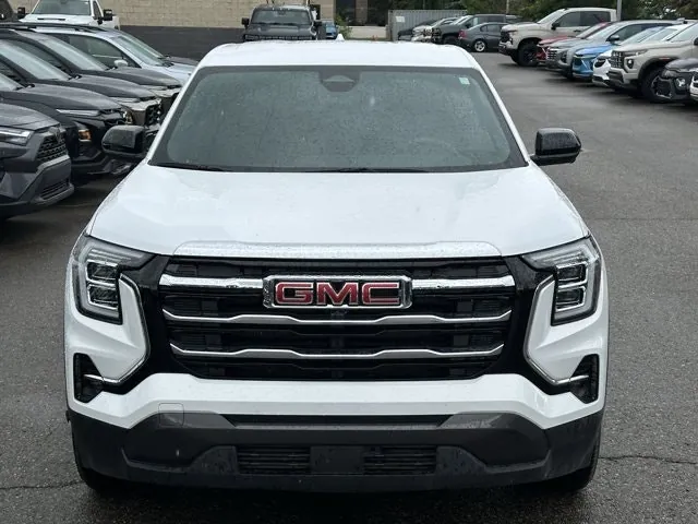 GMC Terrain 2025 photo 2