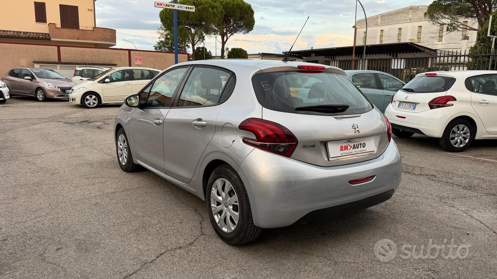 Peugeot 208 2018 photo 5