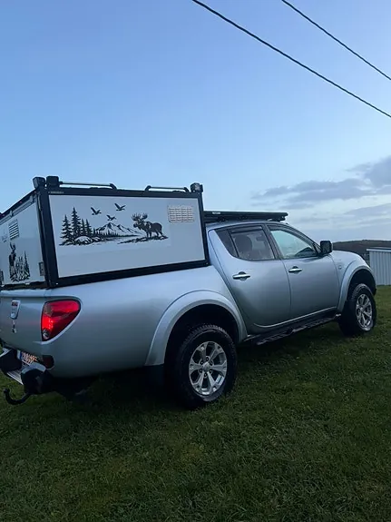 Mitsubishi L200 2012 photo 2