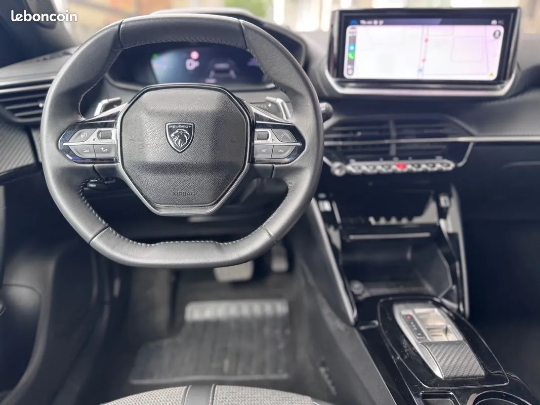Peugeot 2008 2025 photo 3