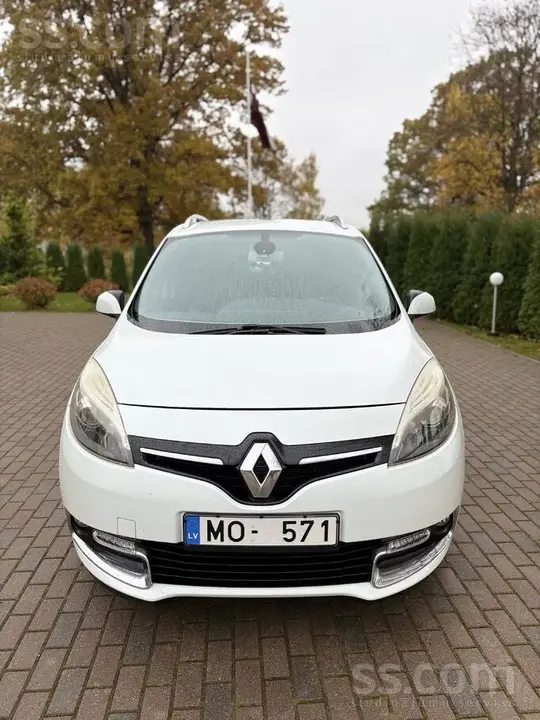 Renault Grand Scenic 2015 photo 2