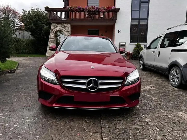 Mercedes-Benz 220D