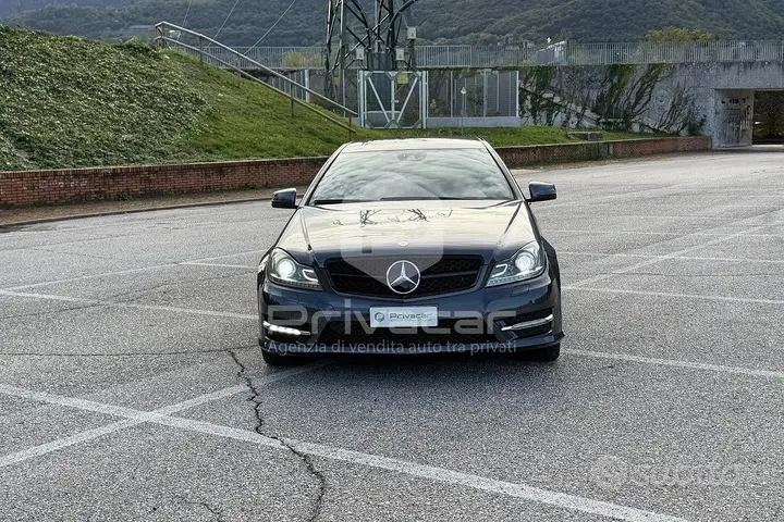 Mercedes-Benz C 2014 photo 2