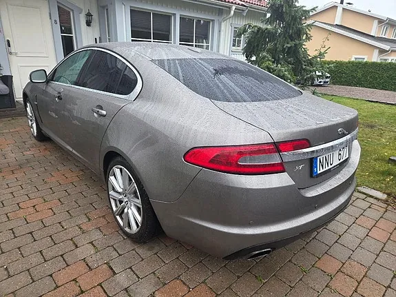 Jaguar Xf 2009 photo 5