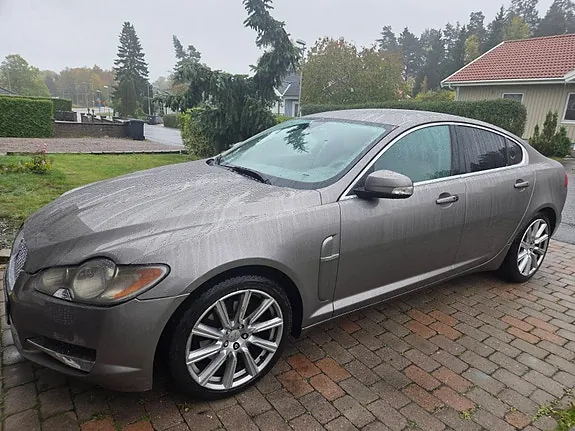 Jaguar Xf 2009 photo 3