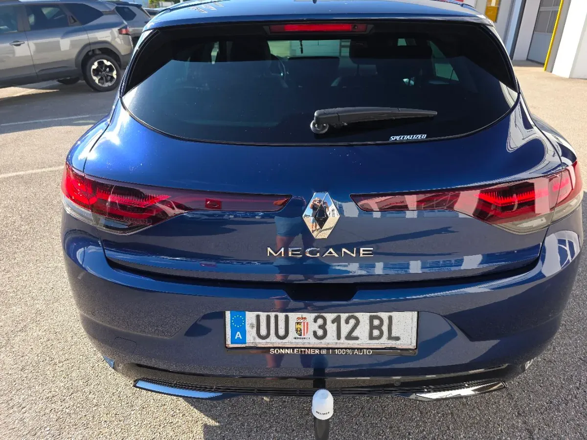 Renault Megane 2020 photo 2