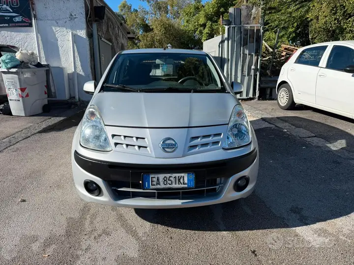 Nissan Pixo