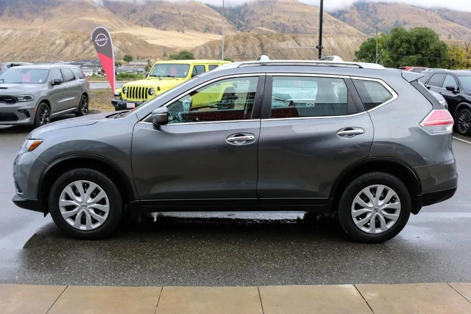 Nissan Rogue 2015 photo 2