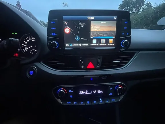 Hyundai I30 2018 photo 3