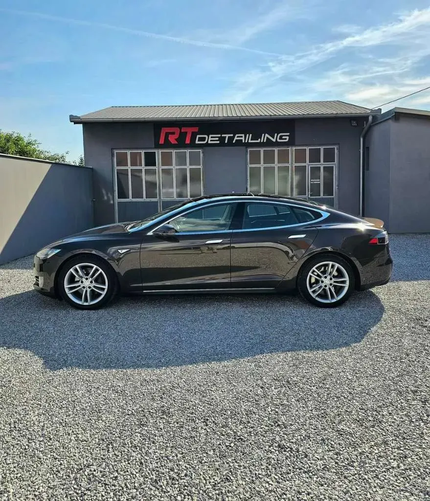 Tesla Model S 2013 photo 3