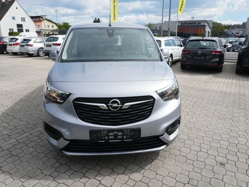 Opel Combo 2021 photo 2