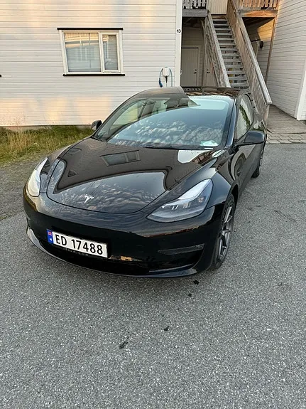 Tesla Model 3 2021 photo 5