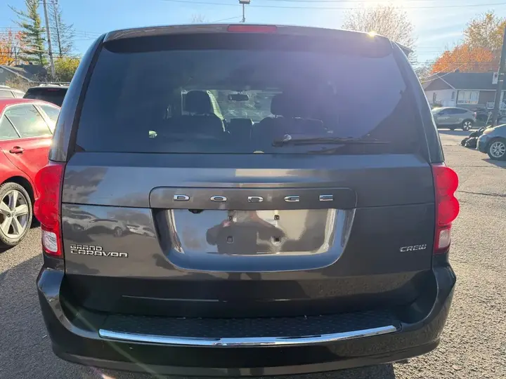 Dodge Grand Caravan 2016 photo 5