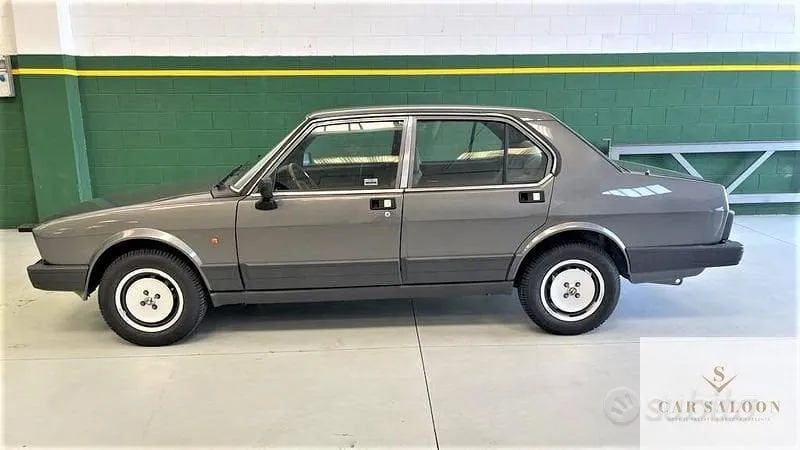 Alfa Romeo Alfetta 1984 photo 3