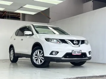 Nissan X-Trail 2015 photo 4