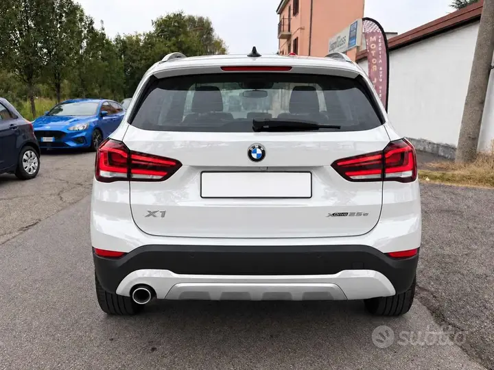 BMW X1 2021 photo 4