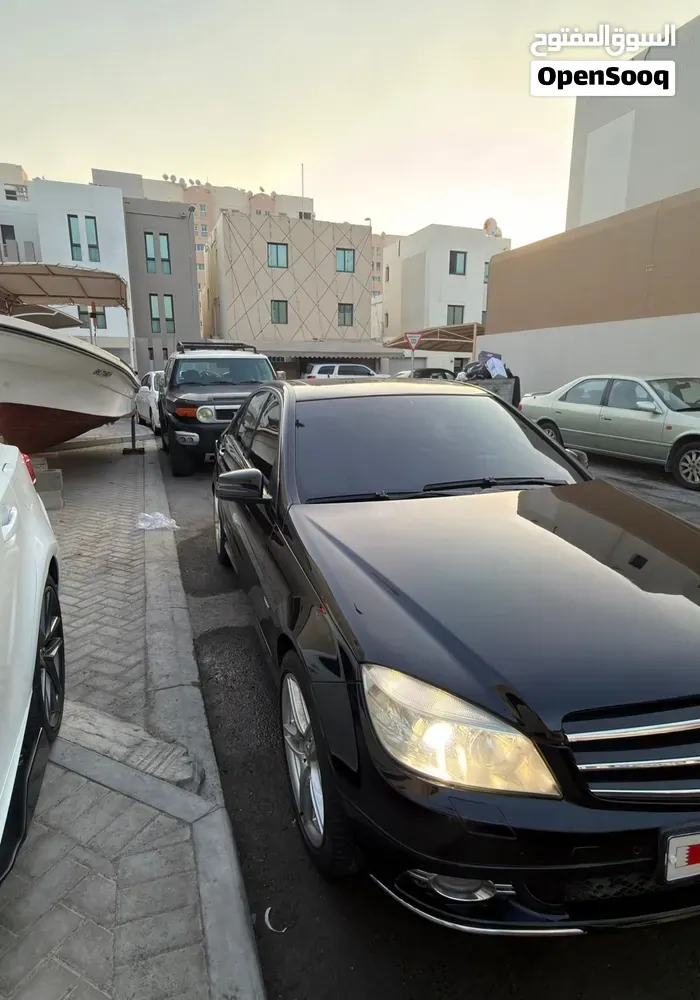 Mercedes-Benz C-Class 2010 photo 4