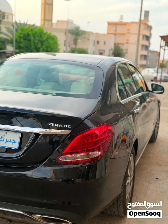 Mercedes-Benz C-Class 2017 photo 3