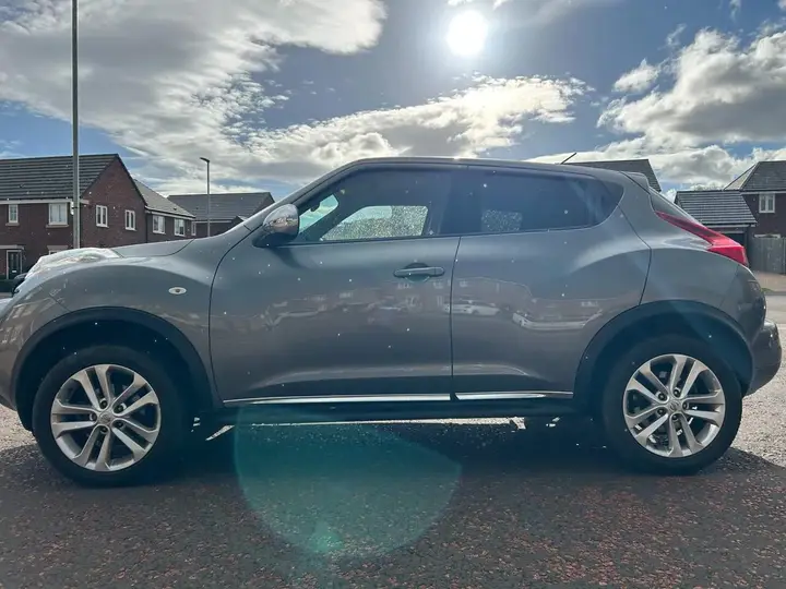 Nissan Juke 2012 photo 4