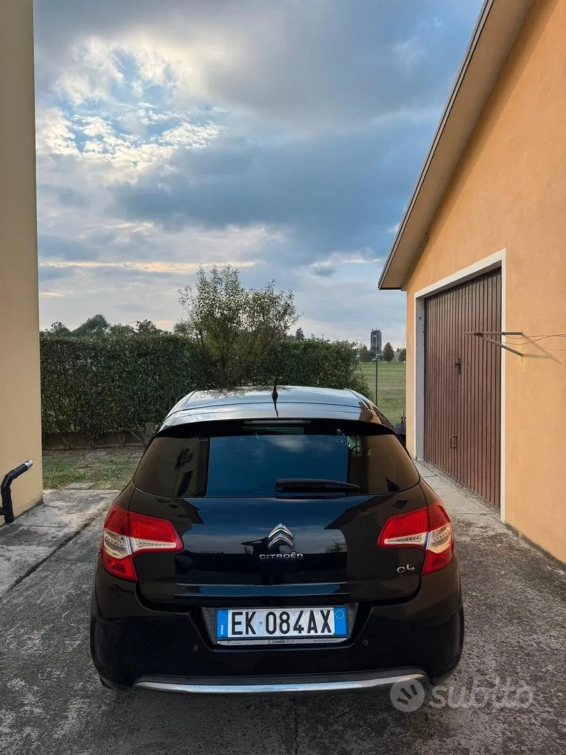 Citroen C4 2012 photo 5