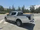Mitsubishi L200 2017 photo 4