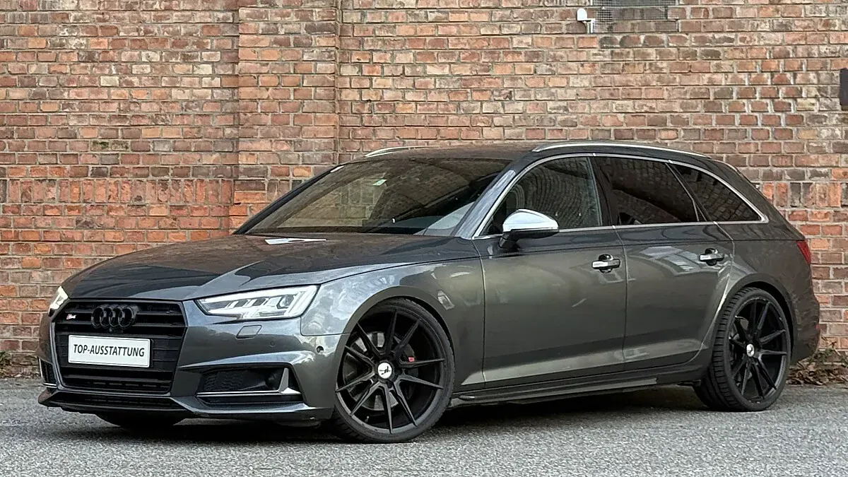 Audi A4 2016 photo 3