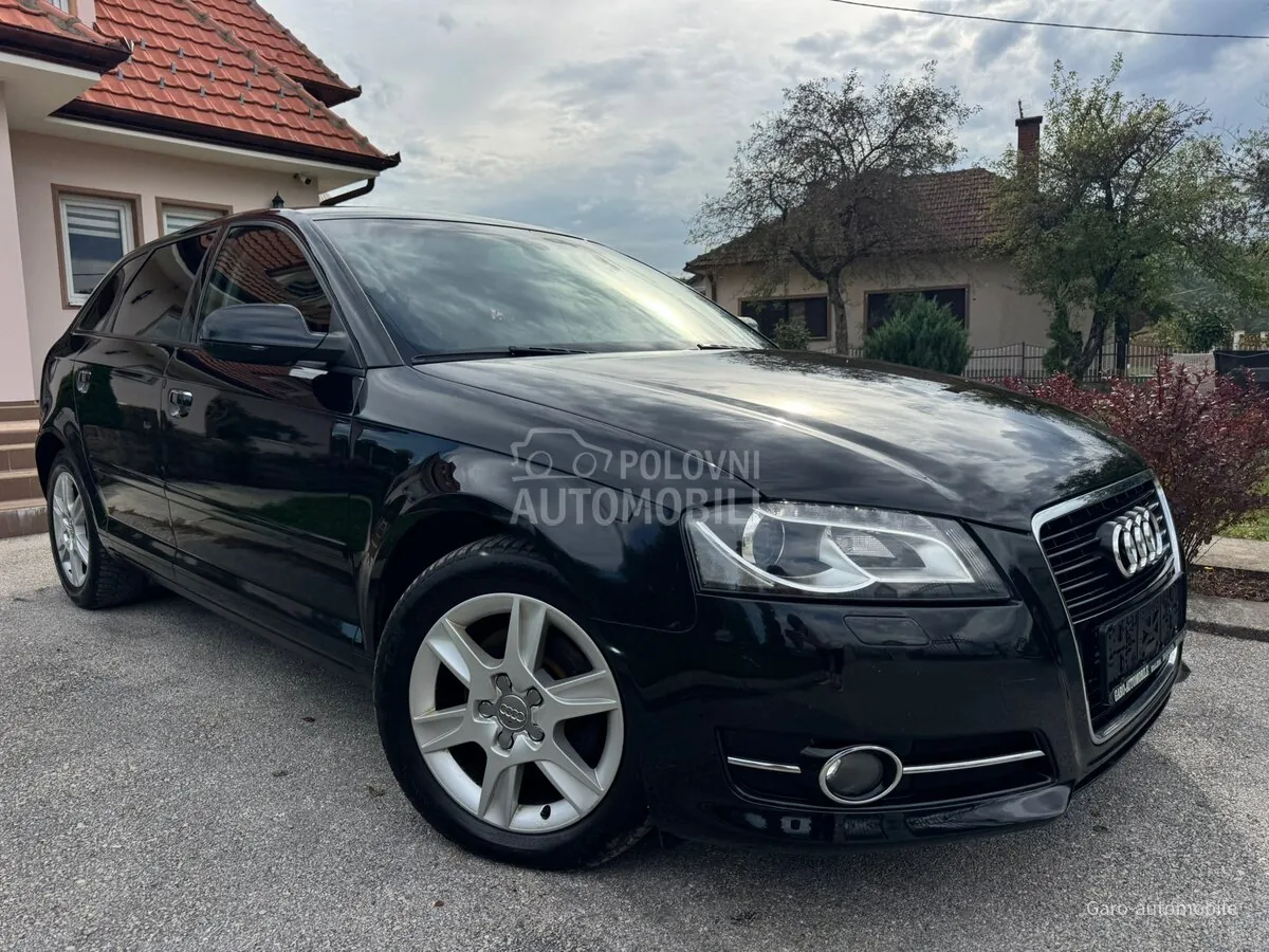 Audi A3 2012 photo 2