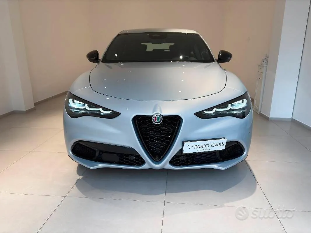 Alfa Romeo Stelvio 2024 photo 2
