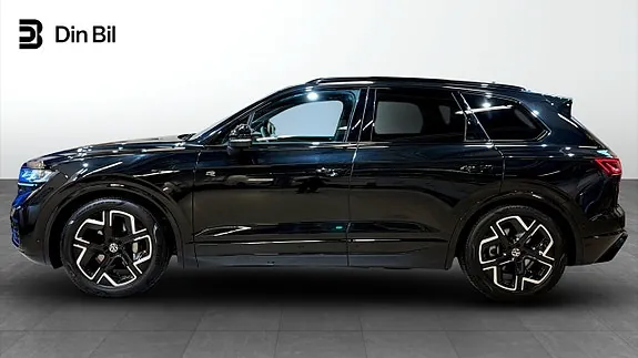 Volkswagen Touareg 2026 photo 2