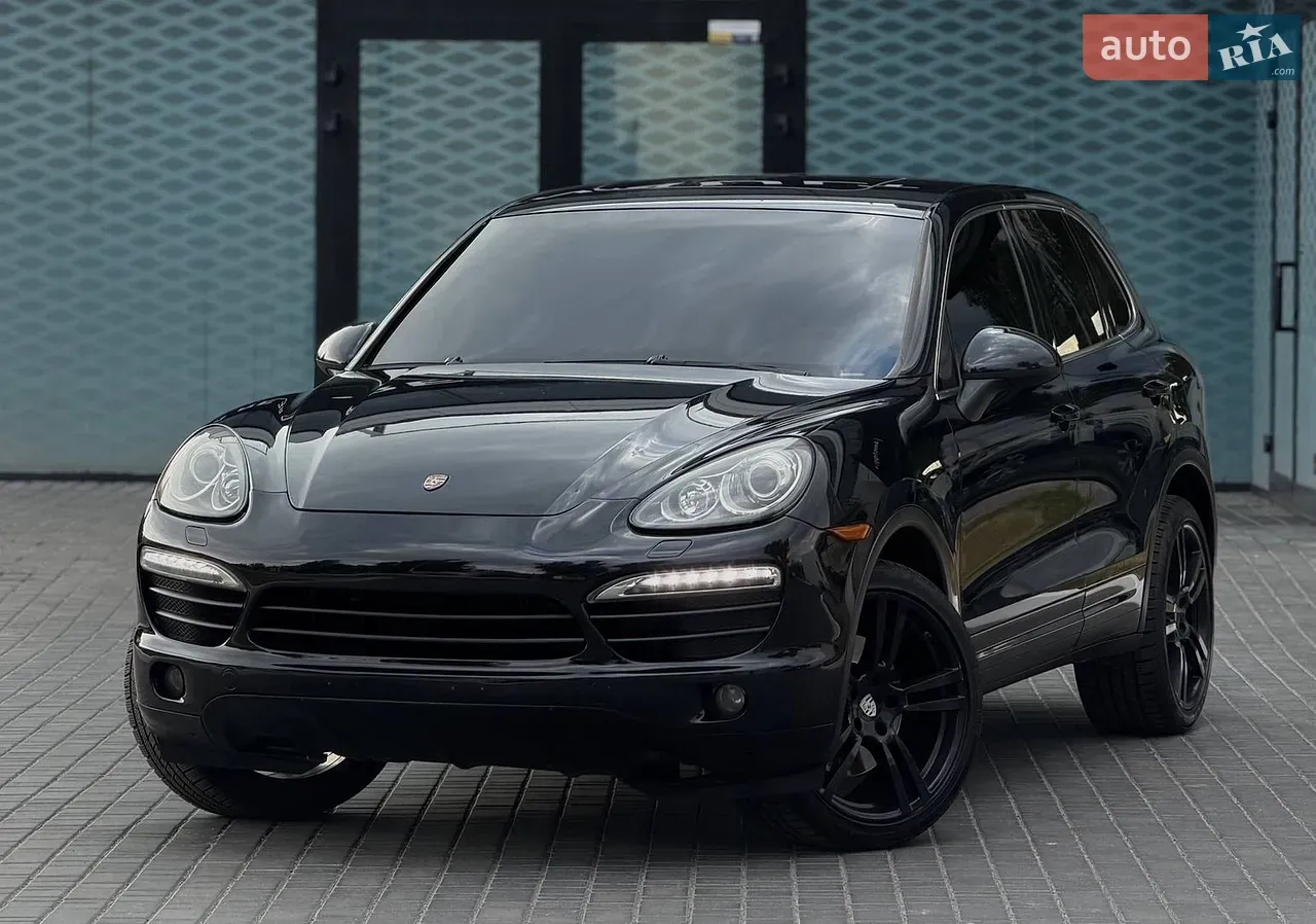 Porsche Cayenne 2010 photo 2
