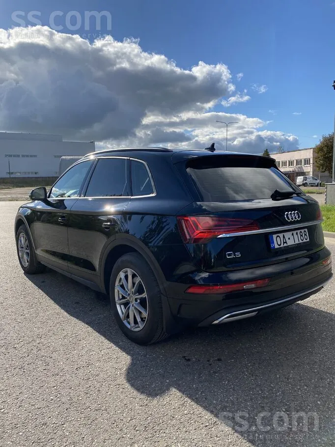 Audi Q5 2024 photo 2