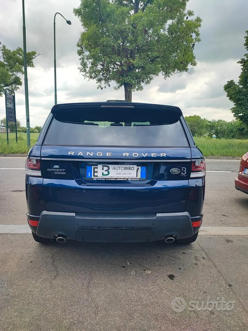 Land Rover Range Rover Sport 2013 photo 4