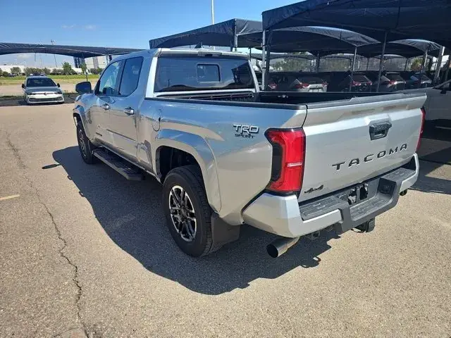Toyota Tacoma 2025 photo 4